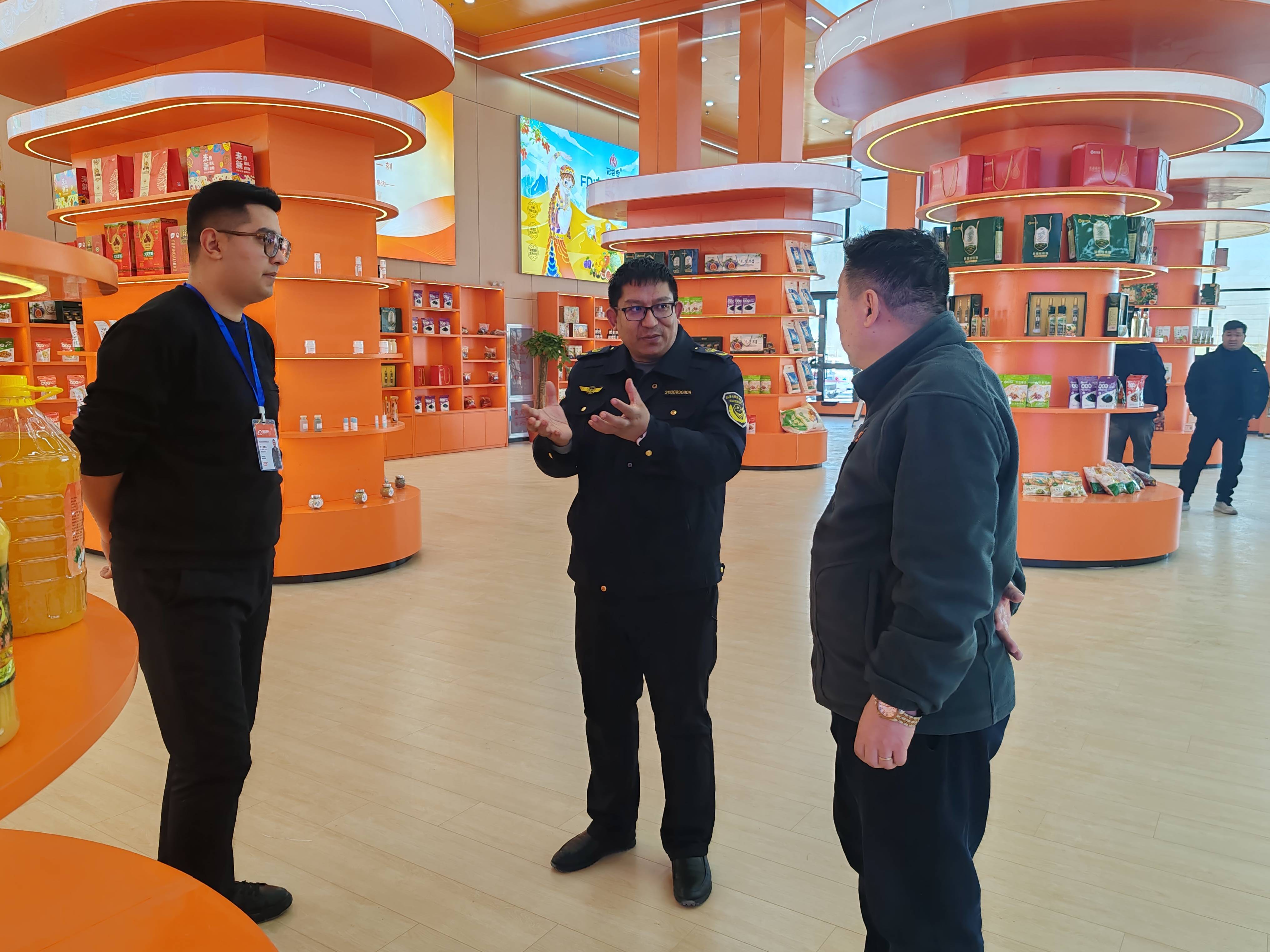 米兰体育app网址-游戏直播内容监管：规范化与健康发展的简单介绍